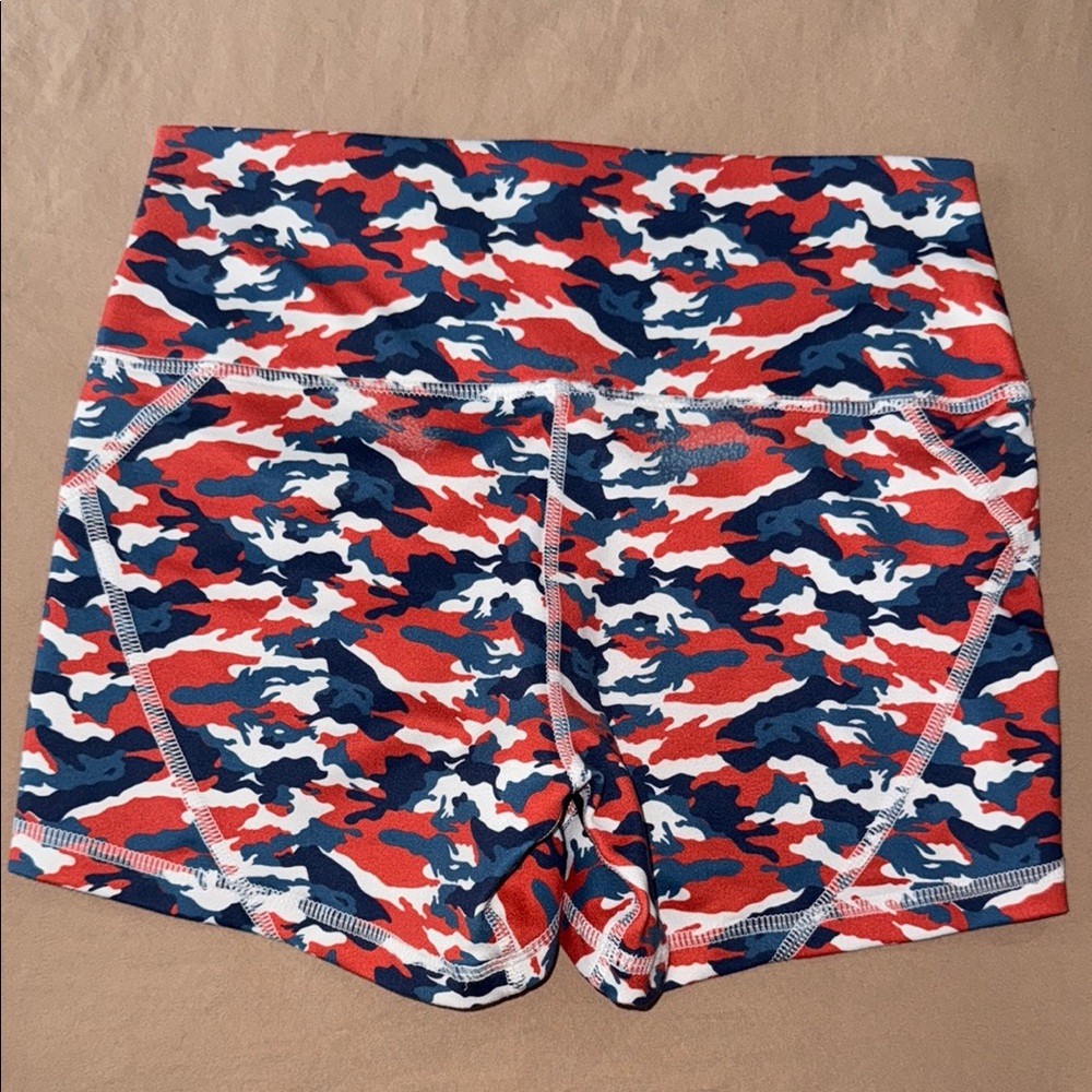 FLEO - APEX Shorts - Picture 2 of 3